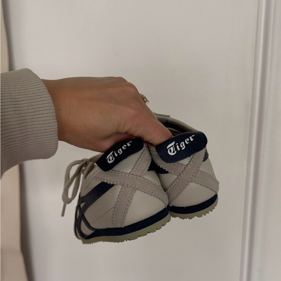 NWT Onitsuka Tiger Mexico 66 Birch/Peacoat - Picture 2 of 5